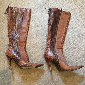 Charles David  skin boots